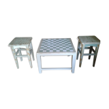 Checkered coffee table and two stools