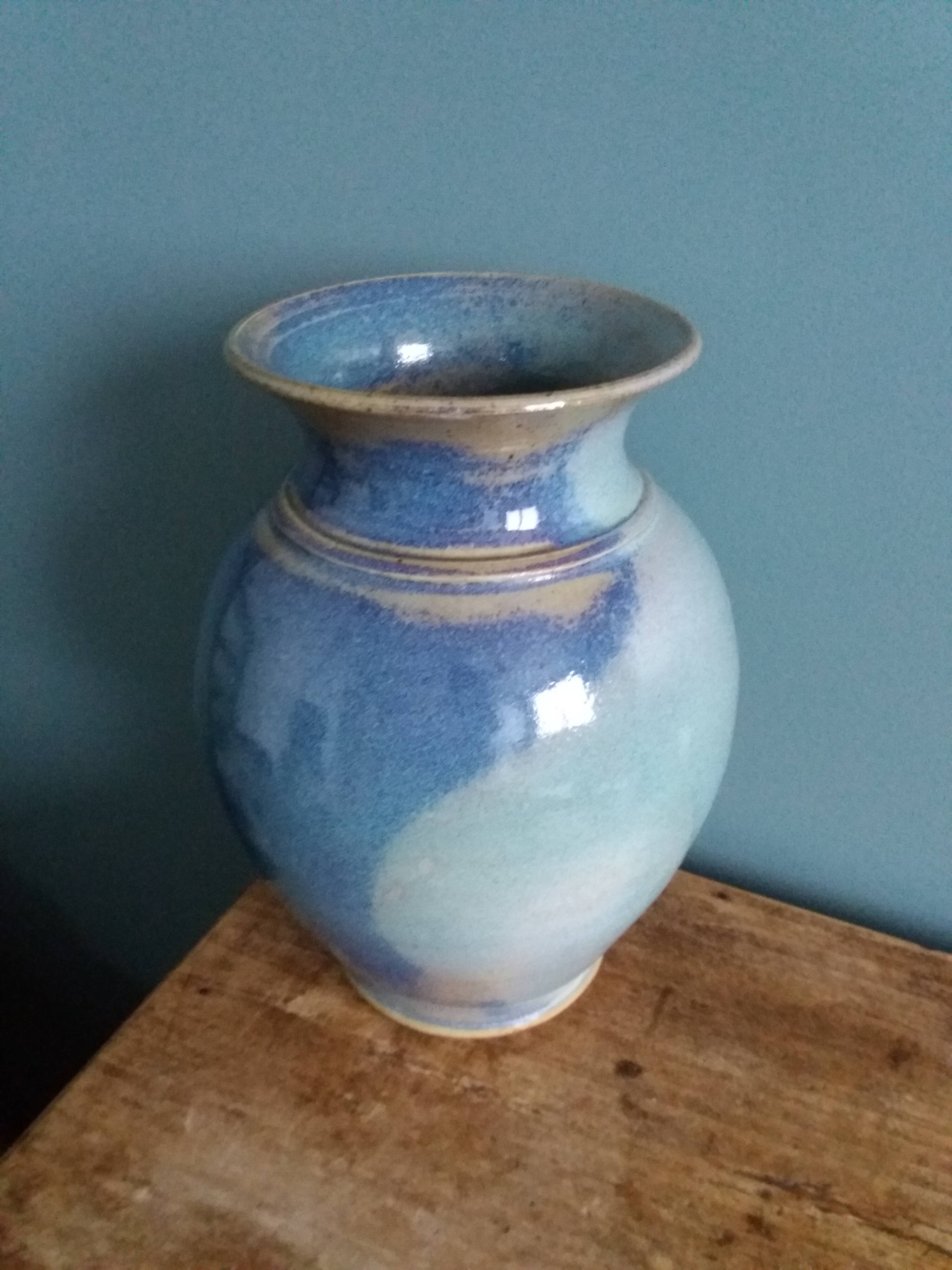 Vase signed GRM Guy-Roland Marcy?