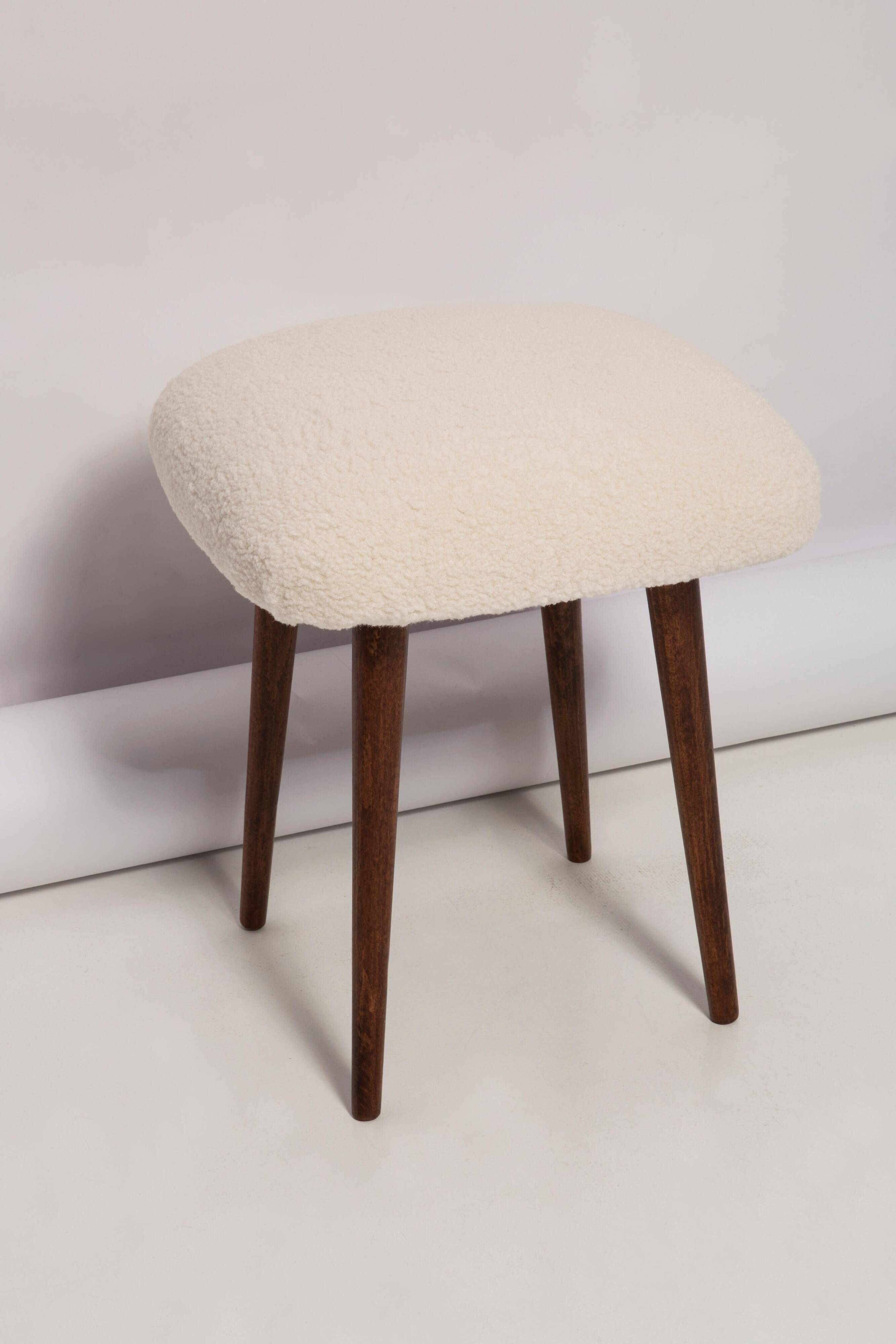 Light Beige Boucle Stool Mid-Century Modern, Europe, 1960s