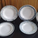 6 anciennes assiettes creuses dépareillées en Terre de Fer vertes et bleues