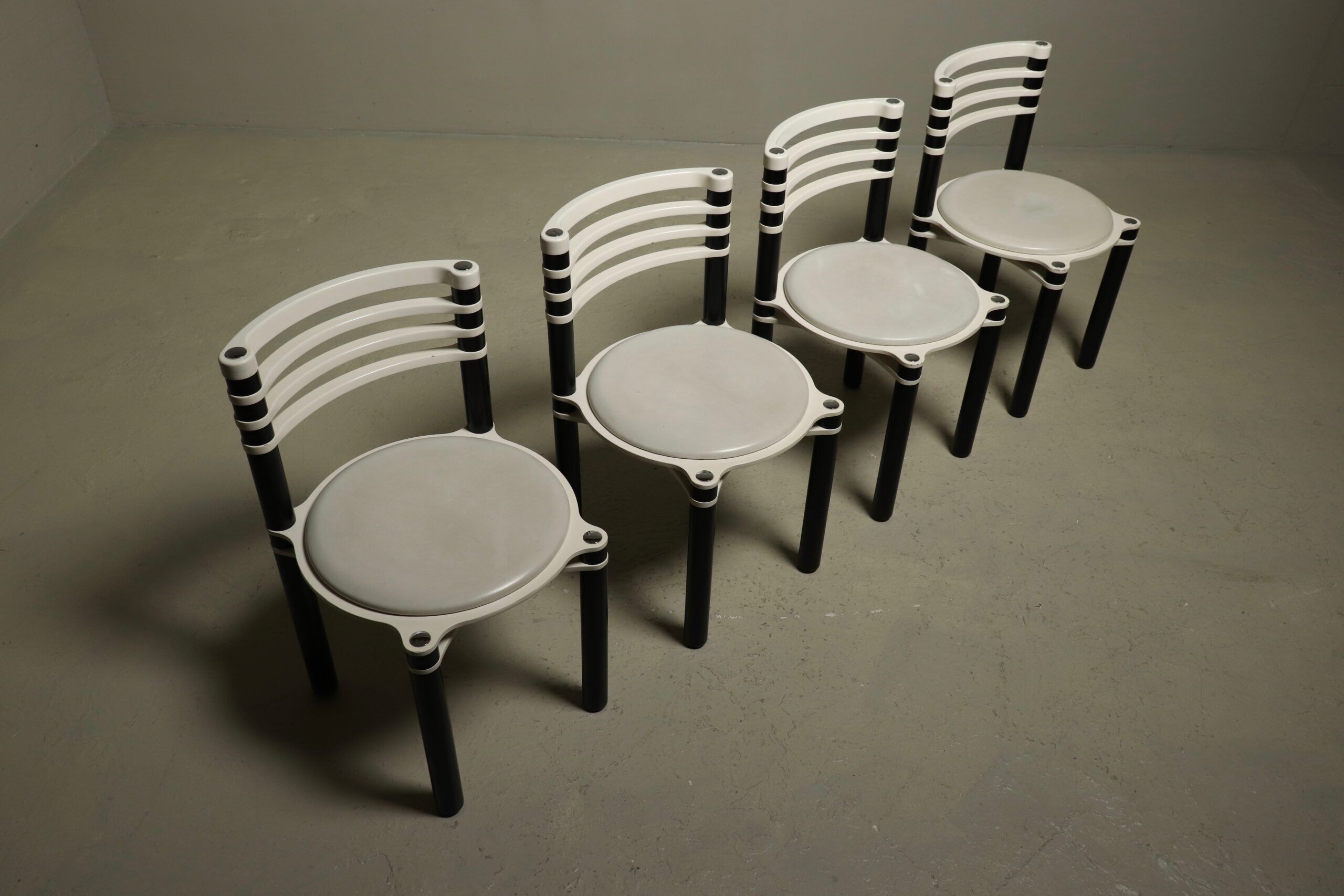 Set of 4 dining chairs model 6800 by Kurt Thut for Dietiker, 1980s