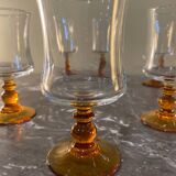 Verre pied boule ambrée