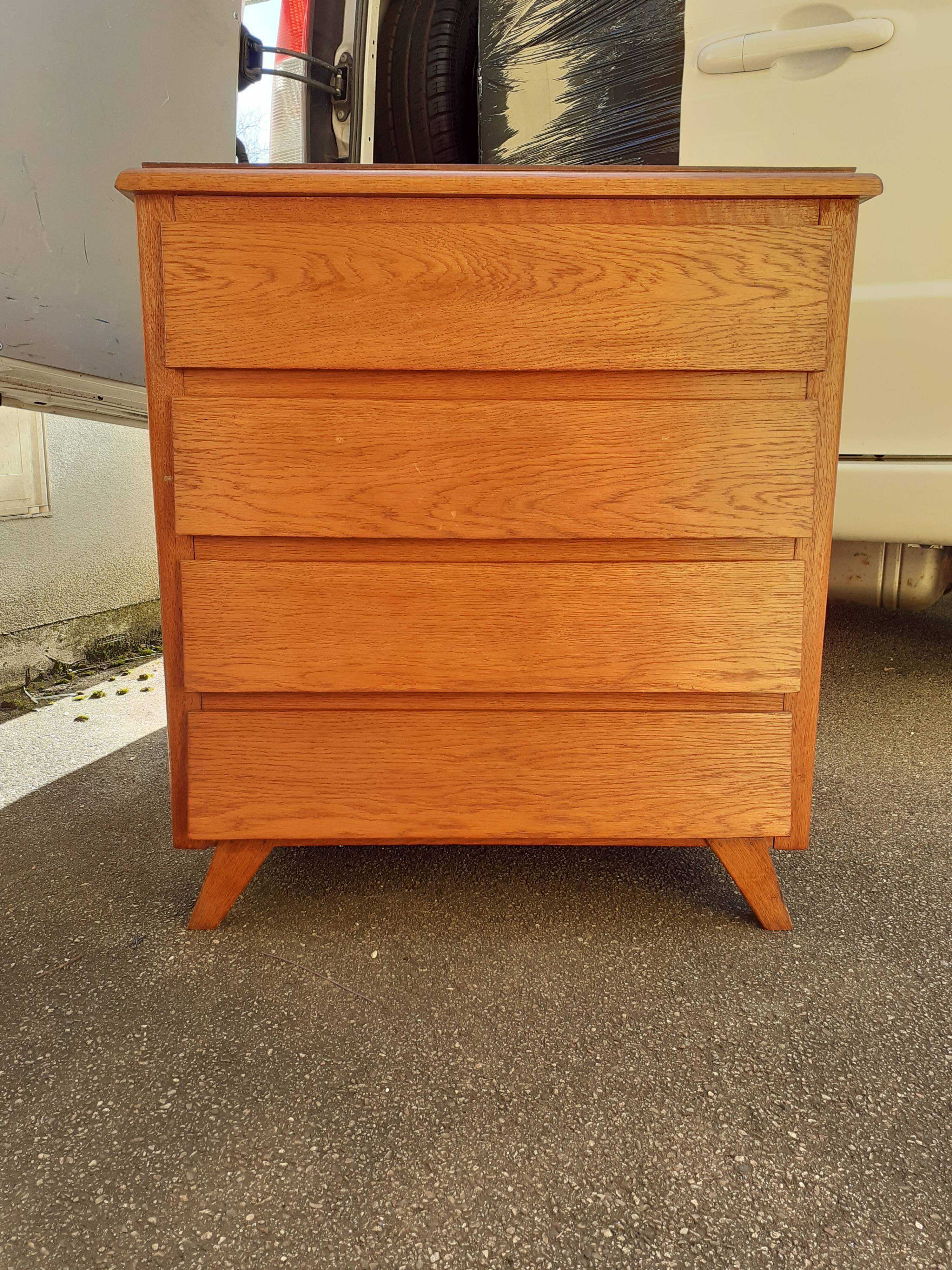 Vintage chest of drawers