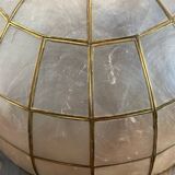 Suspension en nacre et laiton, années 70