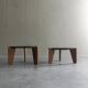 2 tables d'appoint en ardoise et bois de pin de style brutaliste