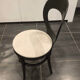 Chaise Baumann modèle « mouette » années 1960.