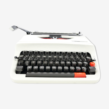 Machine à écrire Hermes baby S