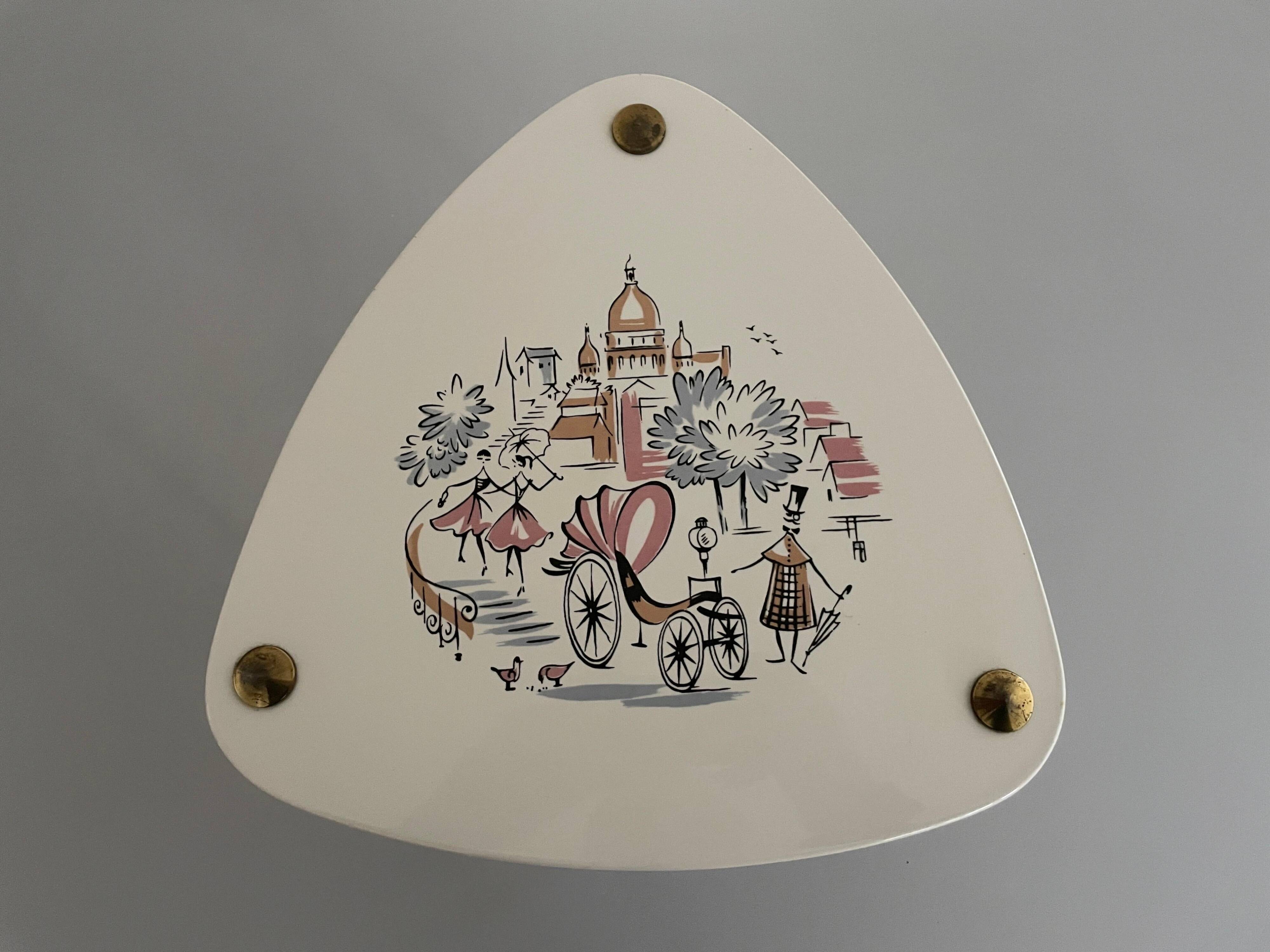 Illustrated jardinière from the mid-century with tripod legs in ceramic, 1960s, Germany.