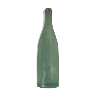 Old bottle of Vittel