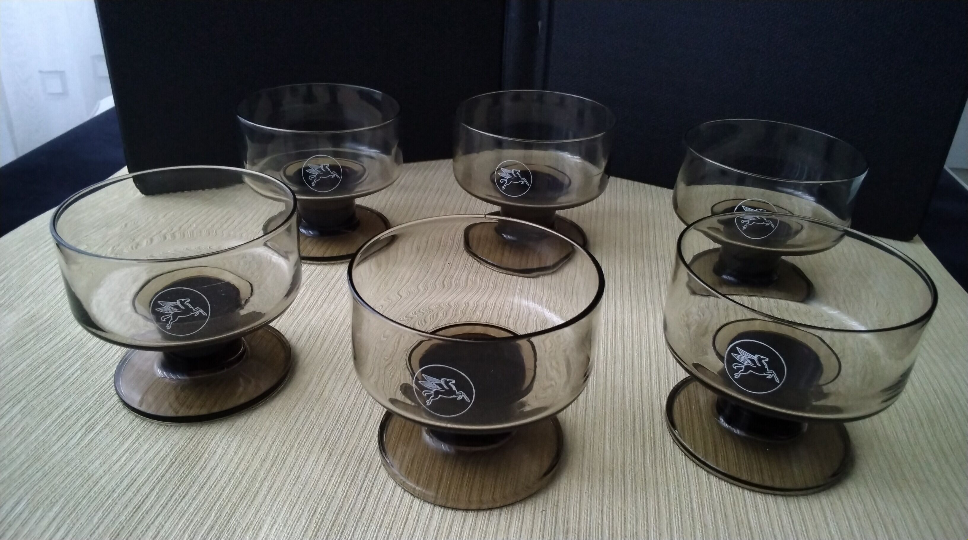 Set of 6 vintage smoked color cups 70s pegasus medallion