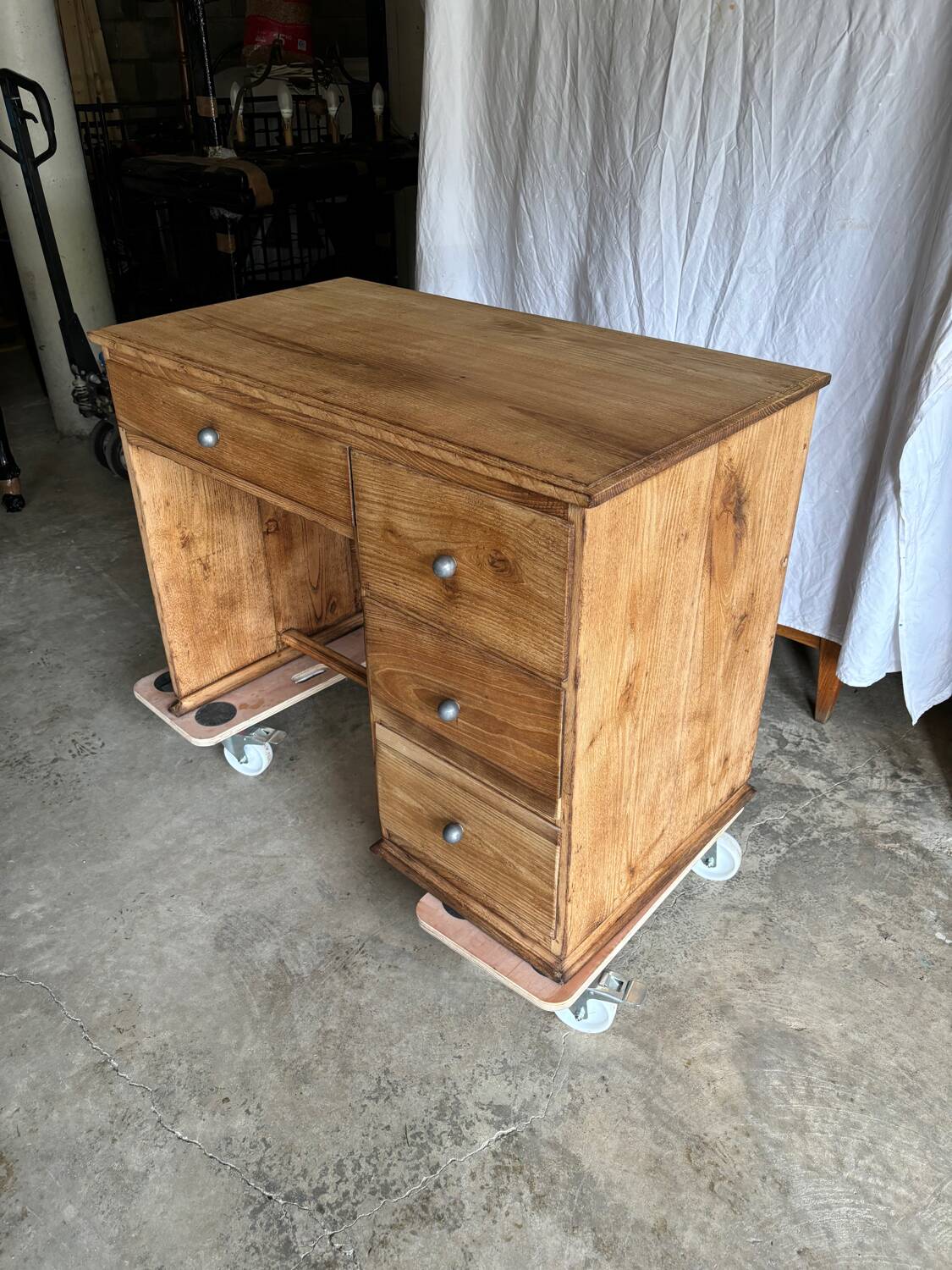 Bureau bois massif 1930