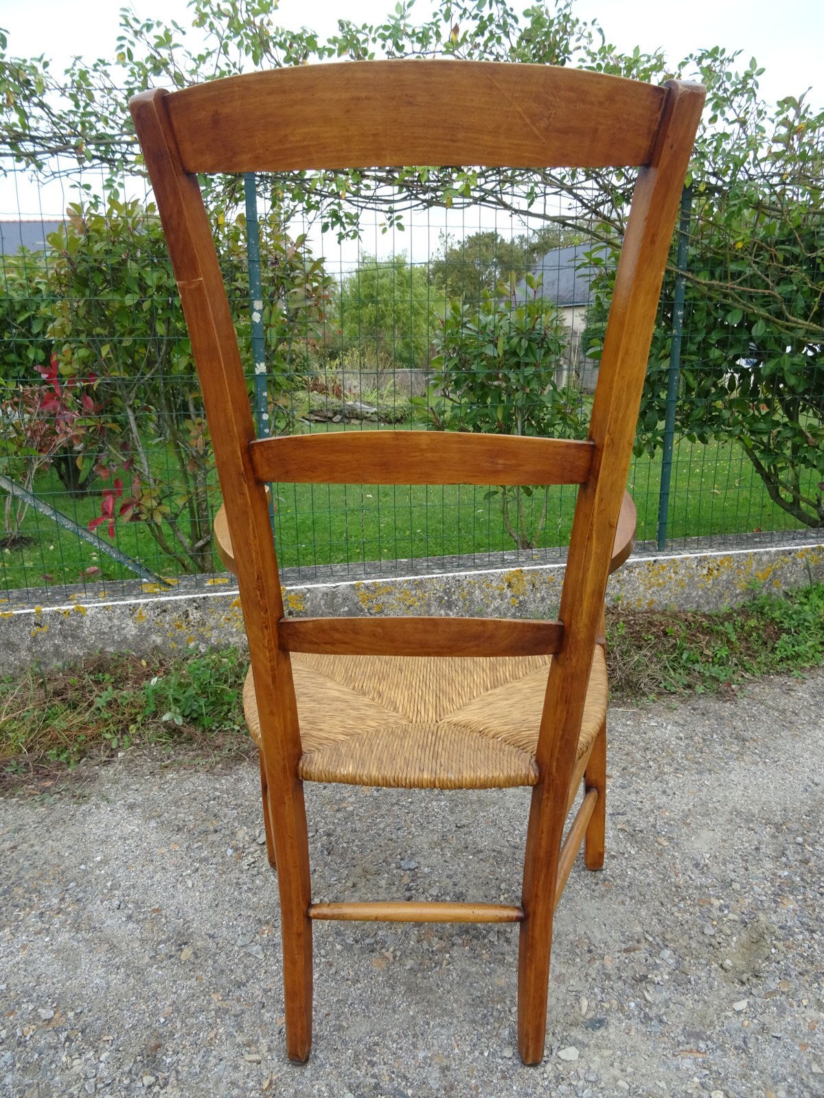 Mulched armchair high backrest