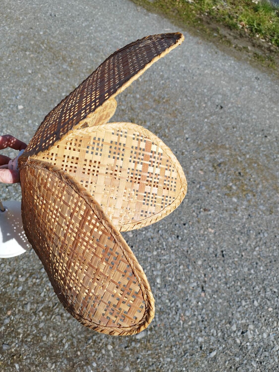 Suspension lampshade rattan straw flower