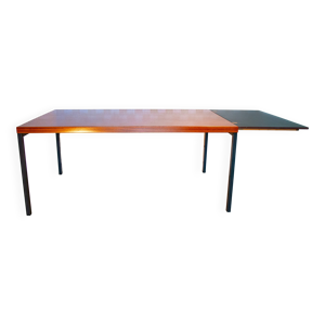Table moderniste, dieter
