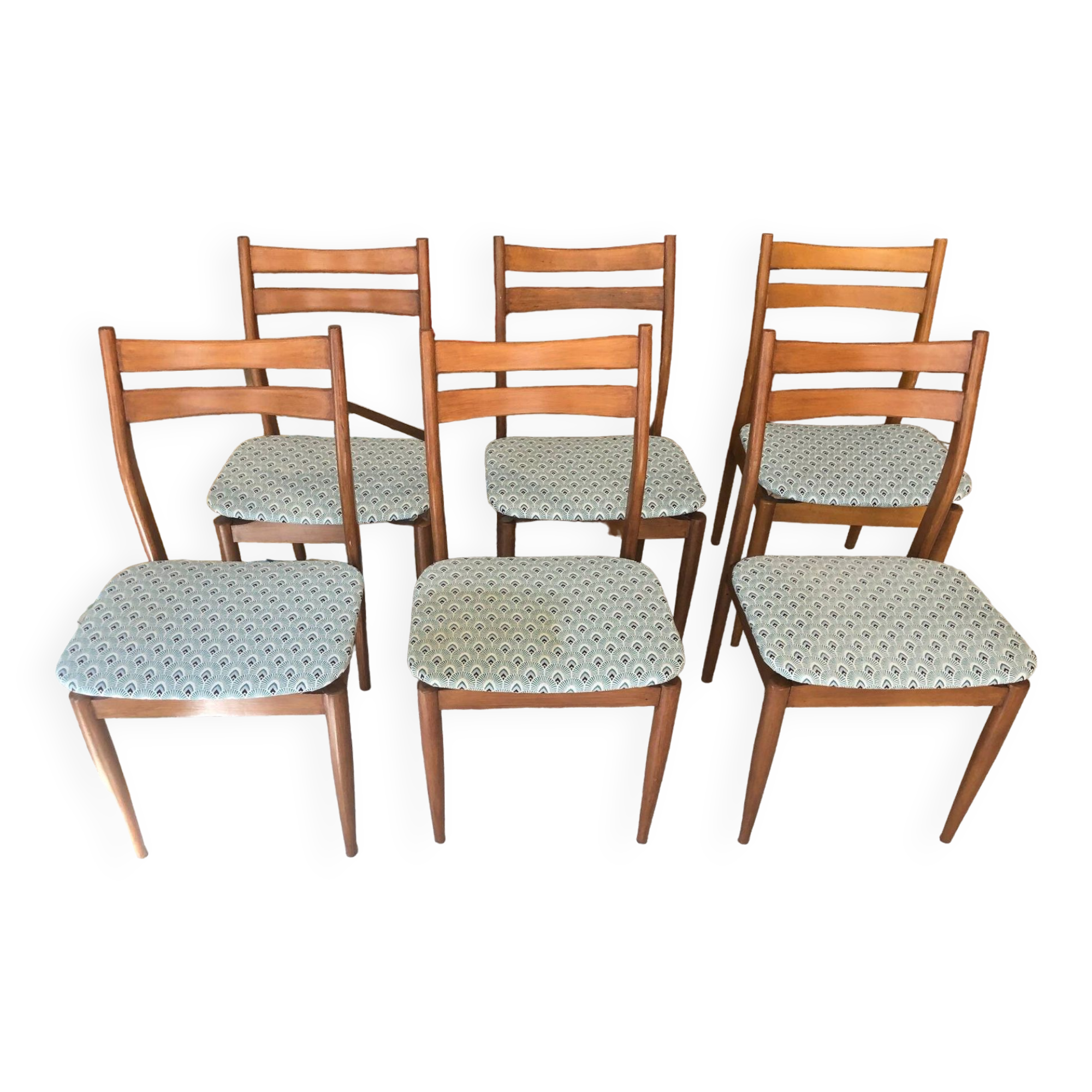6 Scandinavian chairs