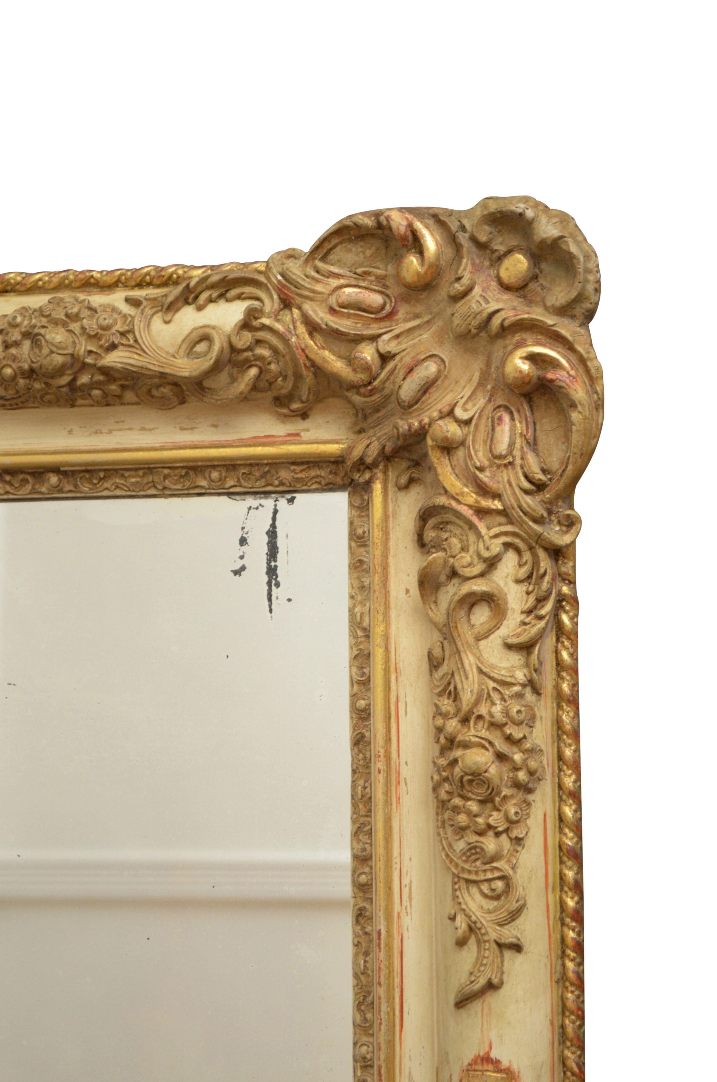 Miroir de mur doré du 19ème siècle