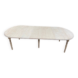 Renovated round extendable dining table with flaps, 6 extensions, 300cm.