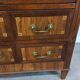 Commode de style Louis XVI