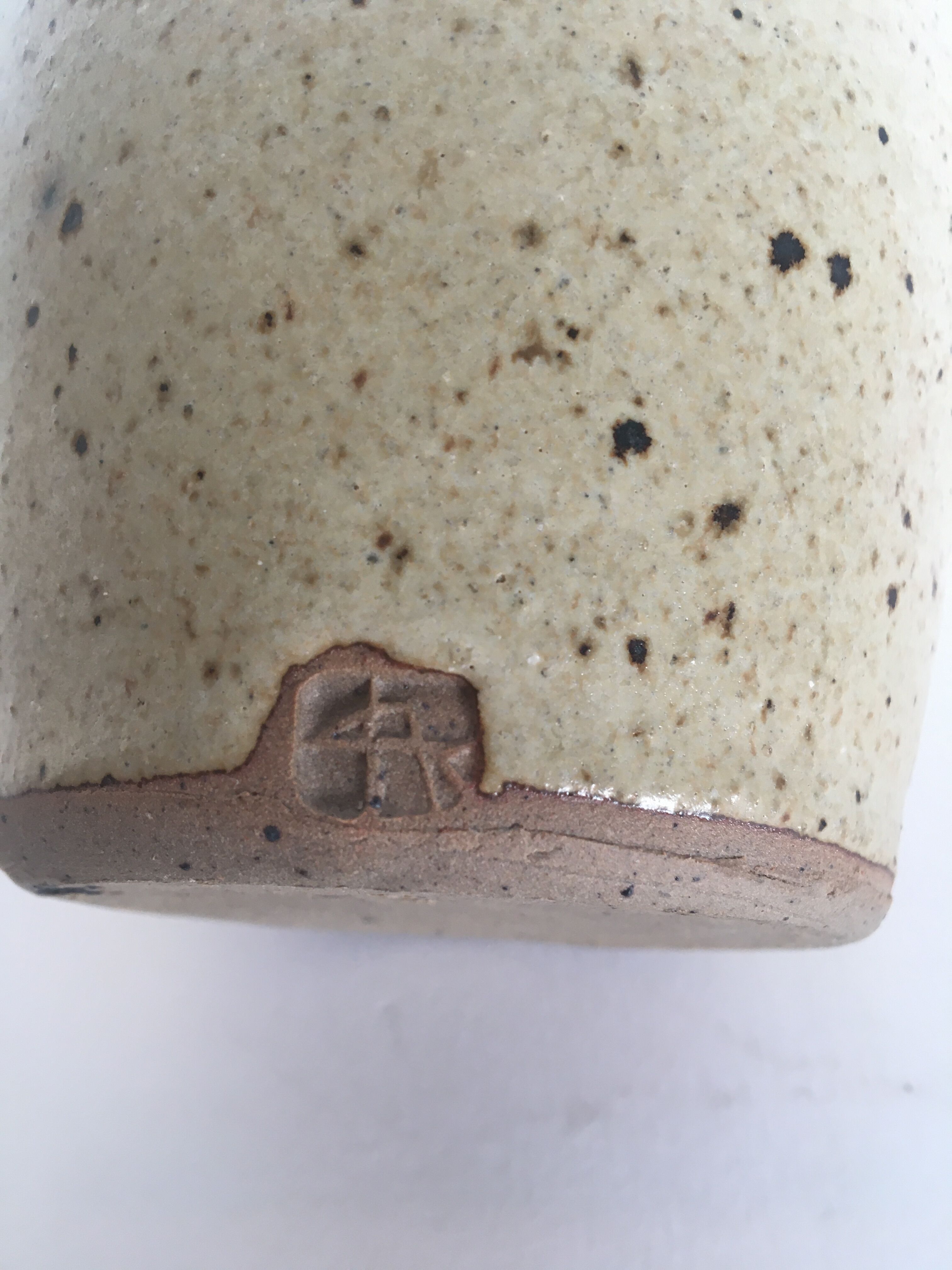 Pyrity sandstone bottle