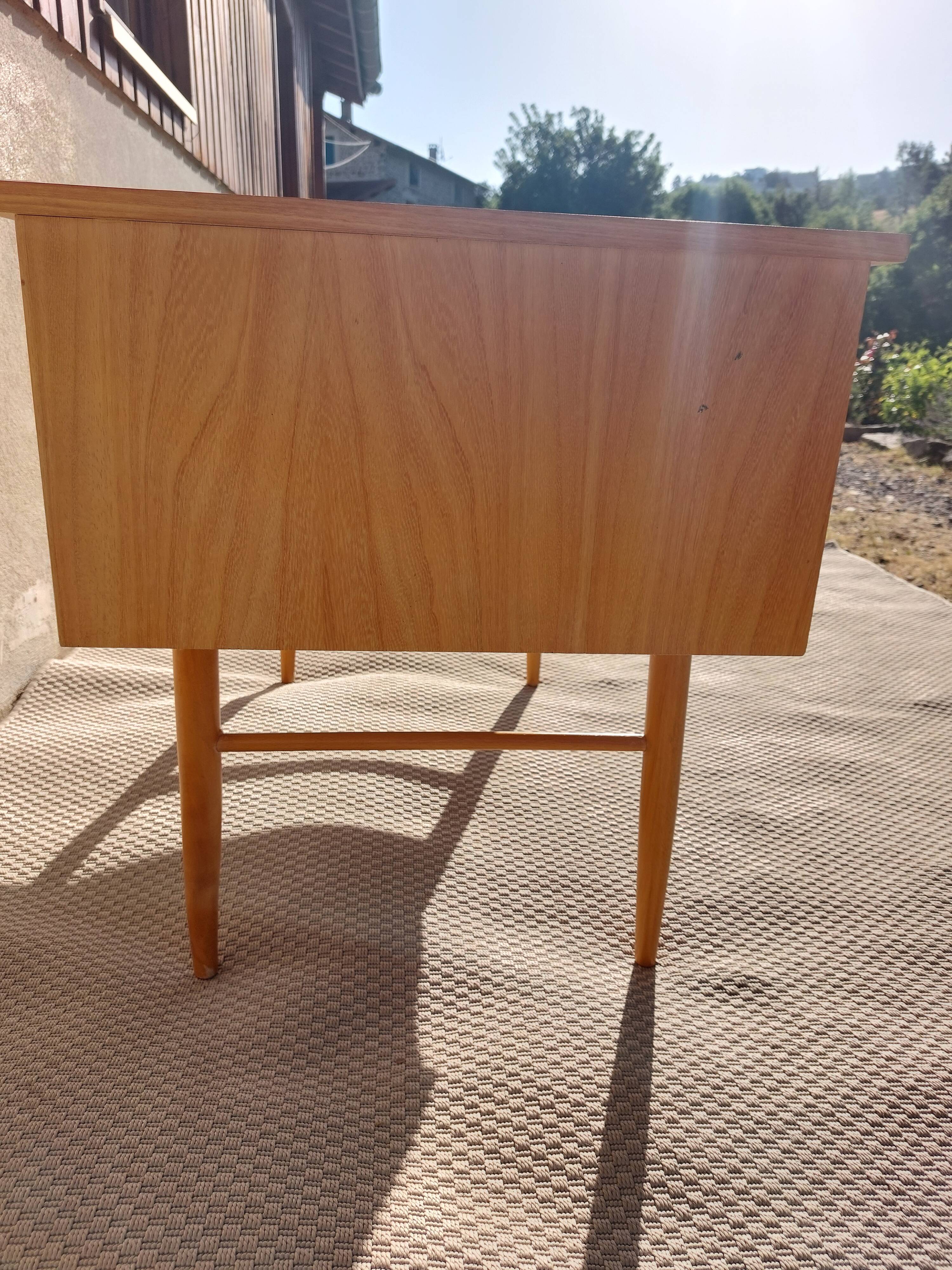 bureau style scandinave