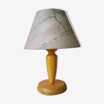 Lampe de table en bois avec abat-jour en tissu 1980