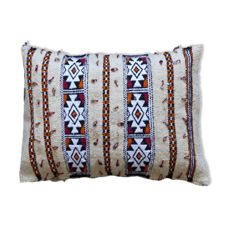 Moroccan kilim cream cushion