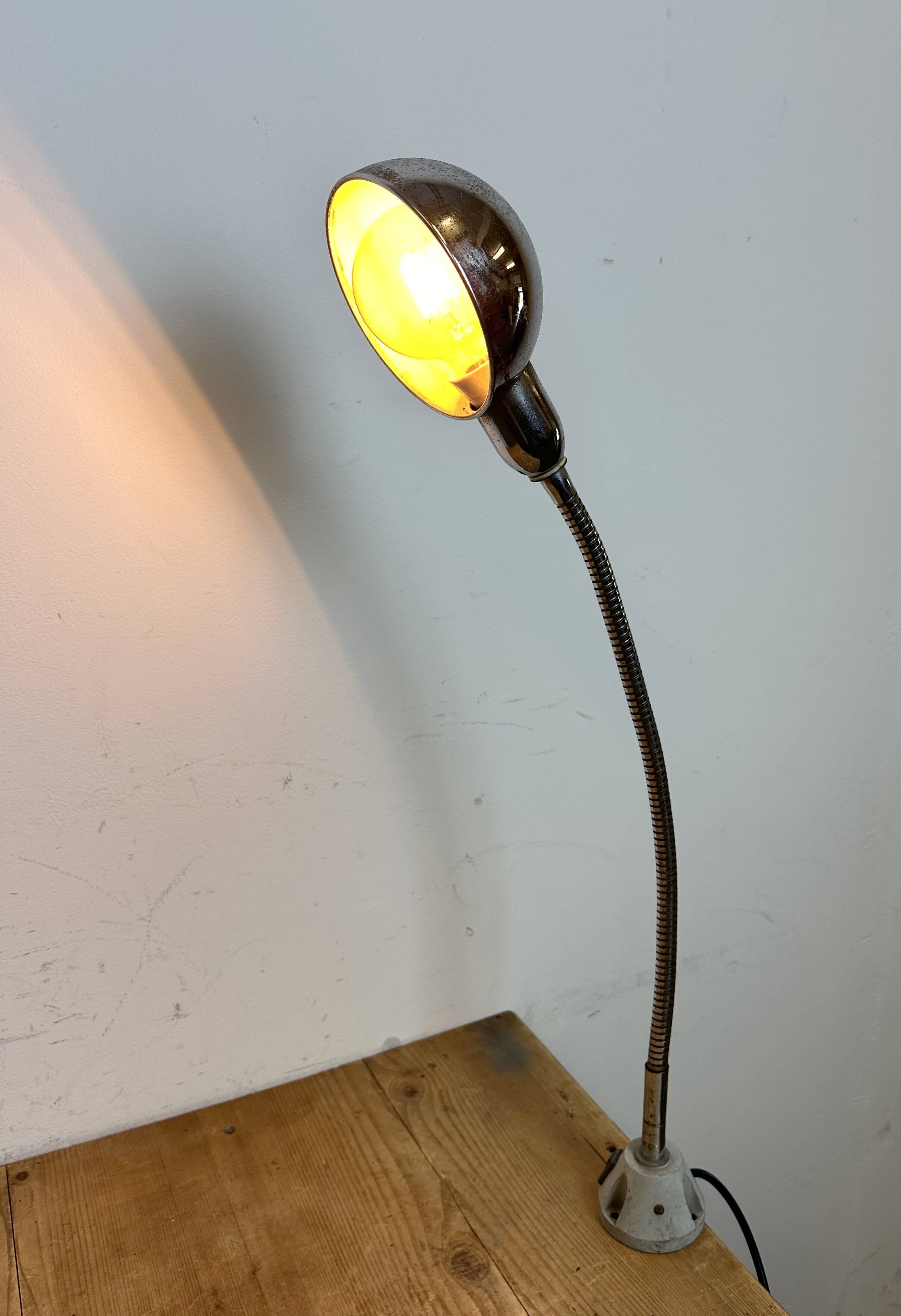 Vintage Chrome Italian Gooseneck Table Lamp, 1960s