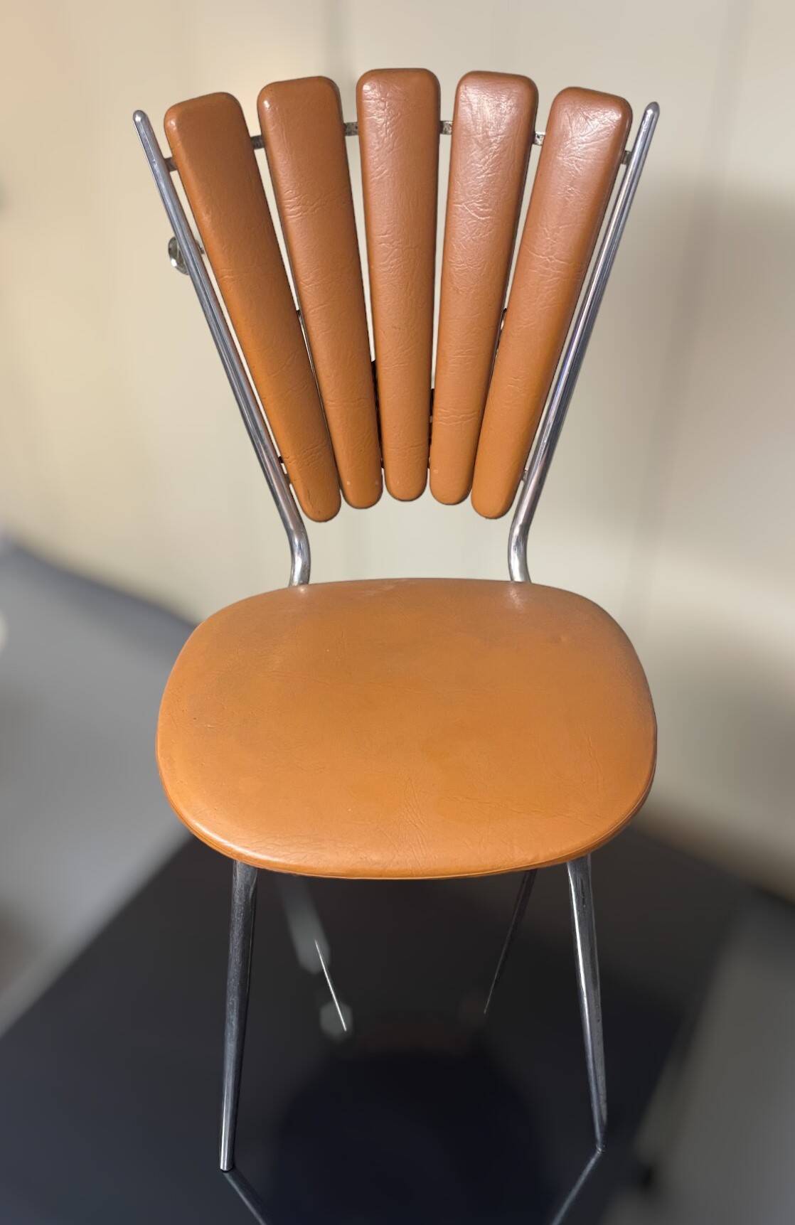 Le Gal chair