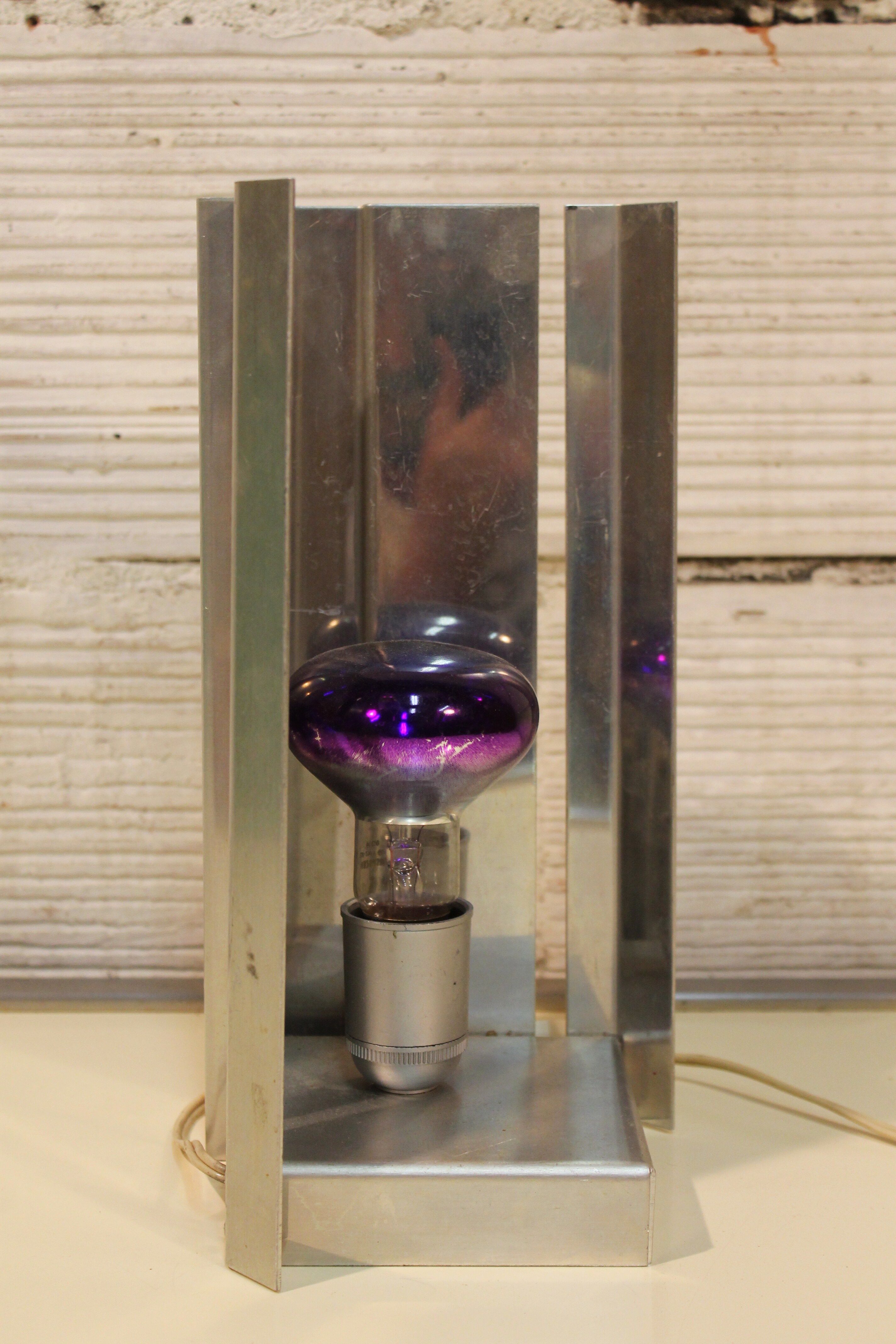 Lampe "Angle" Space age années 70