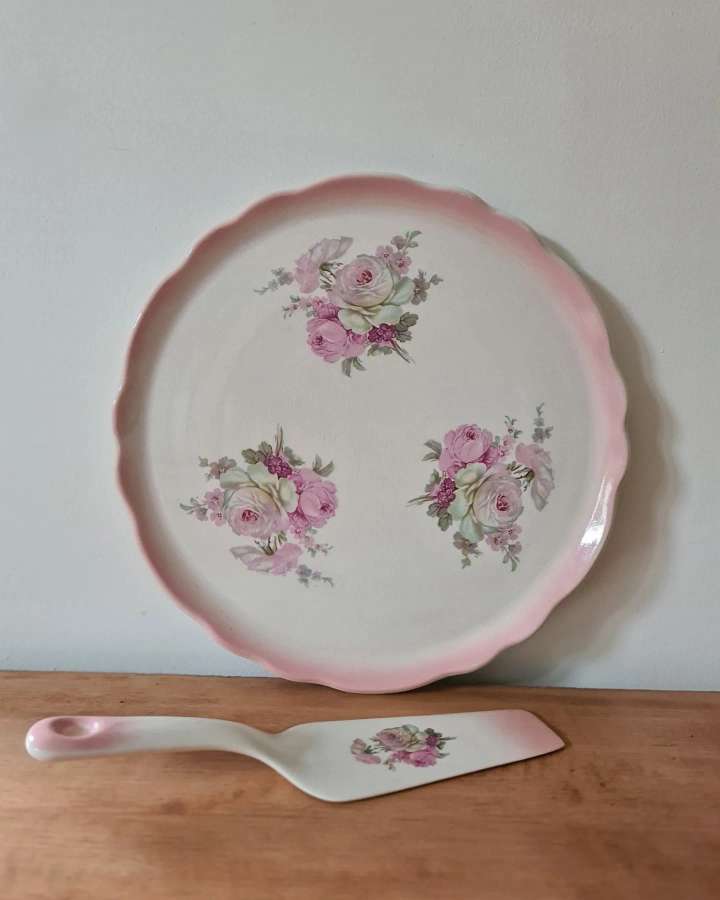 Antique pie dish in English earthenware