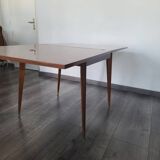 Vintage vitrified portfolio table