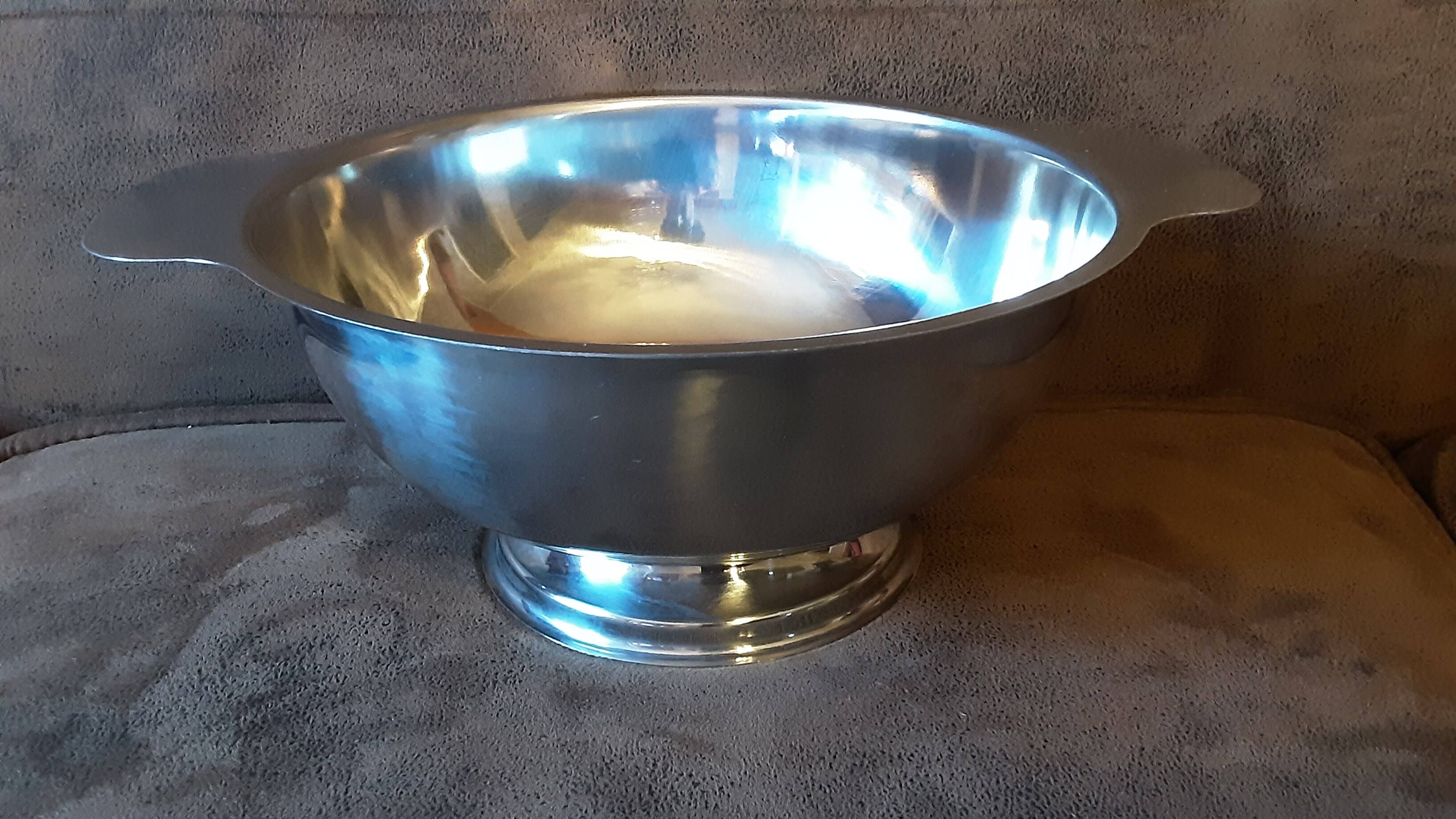 Stainless steel bowl