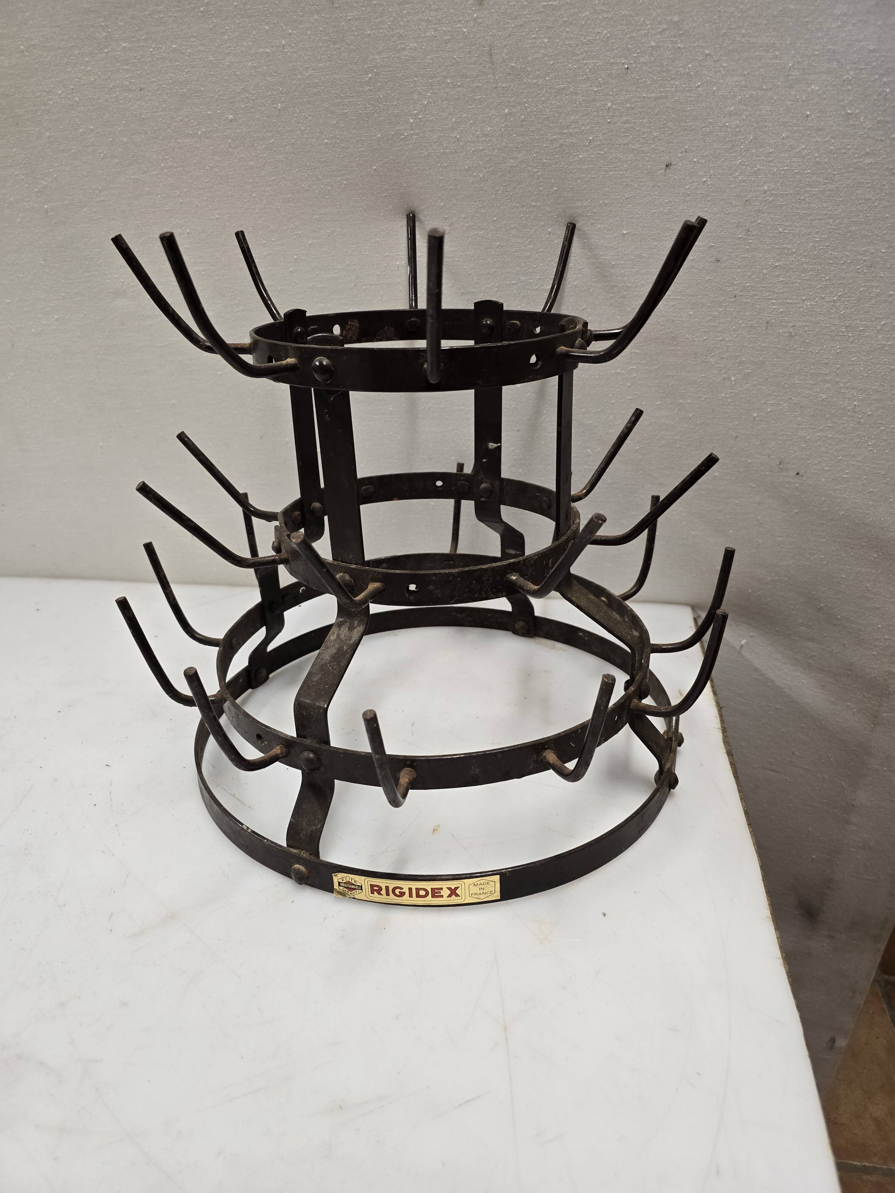 Small hedgehog bottle holder