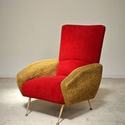 Fauteuil tissu rouge et jaune moutarde style bouclette 1970