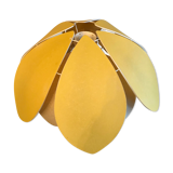 Hanging beige and yellow petals