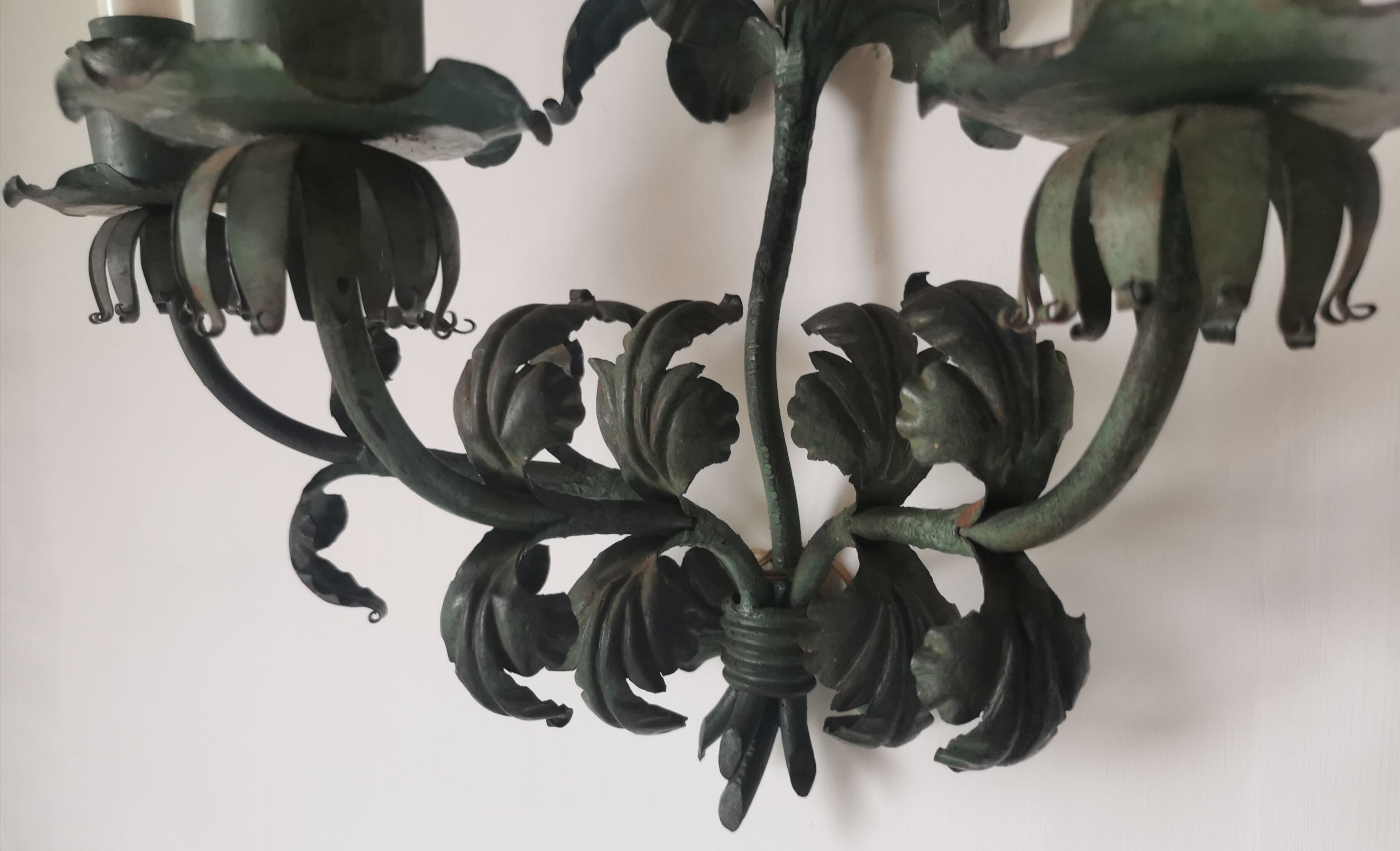 Wall lamp iron and sheet metal