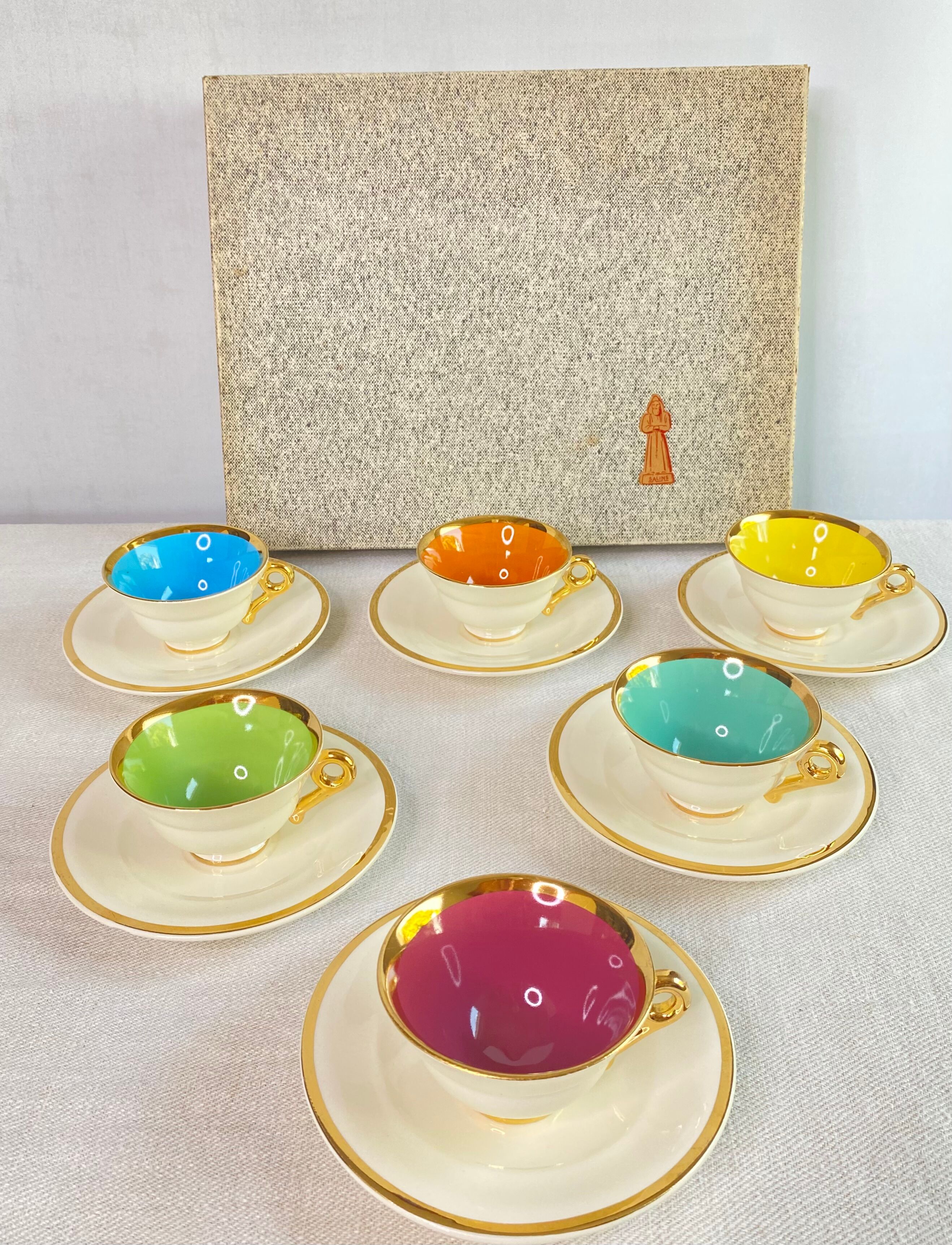 Multicolored Cups Salins