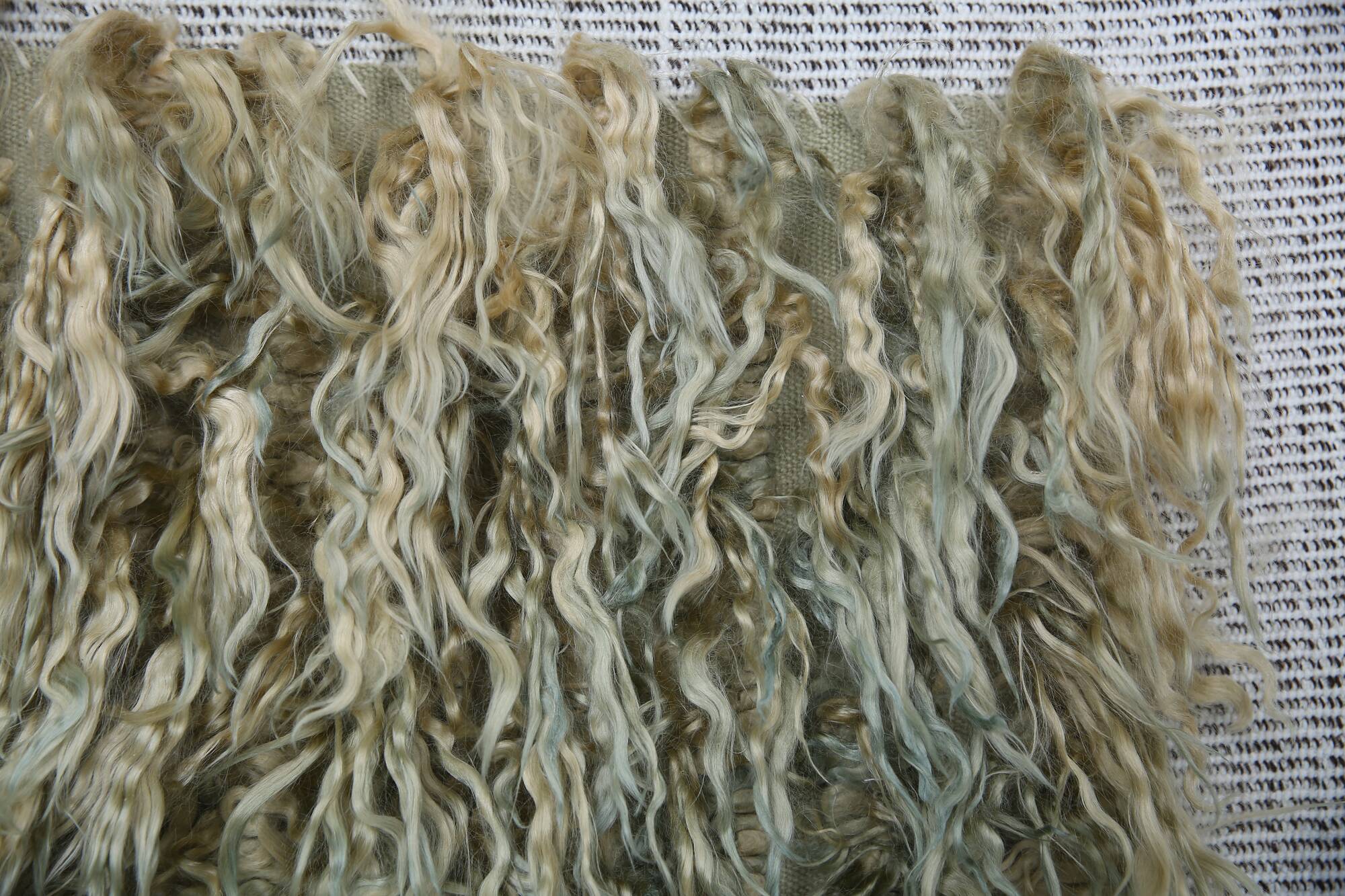 Handmade Turkish Vintage Wall Rug, 104x175Cm