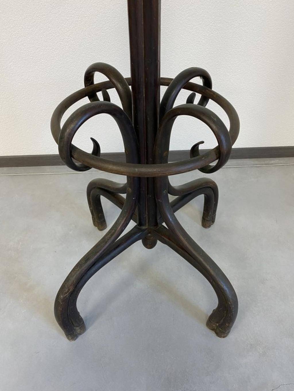 Thonet entrance coat rack