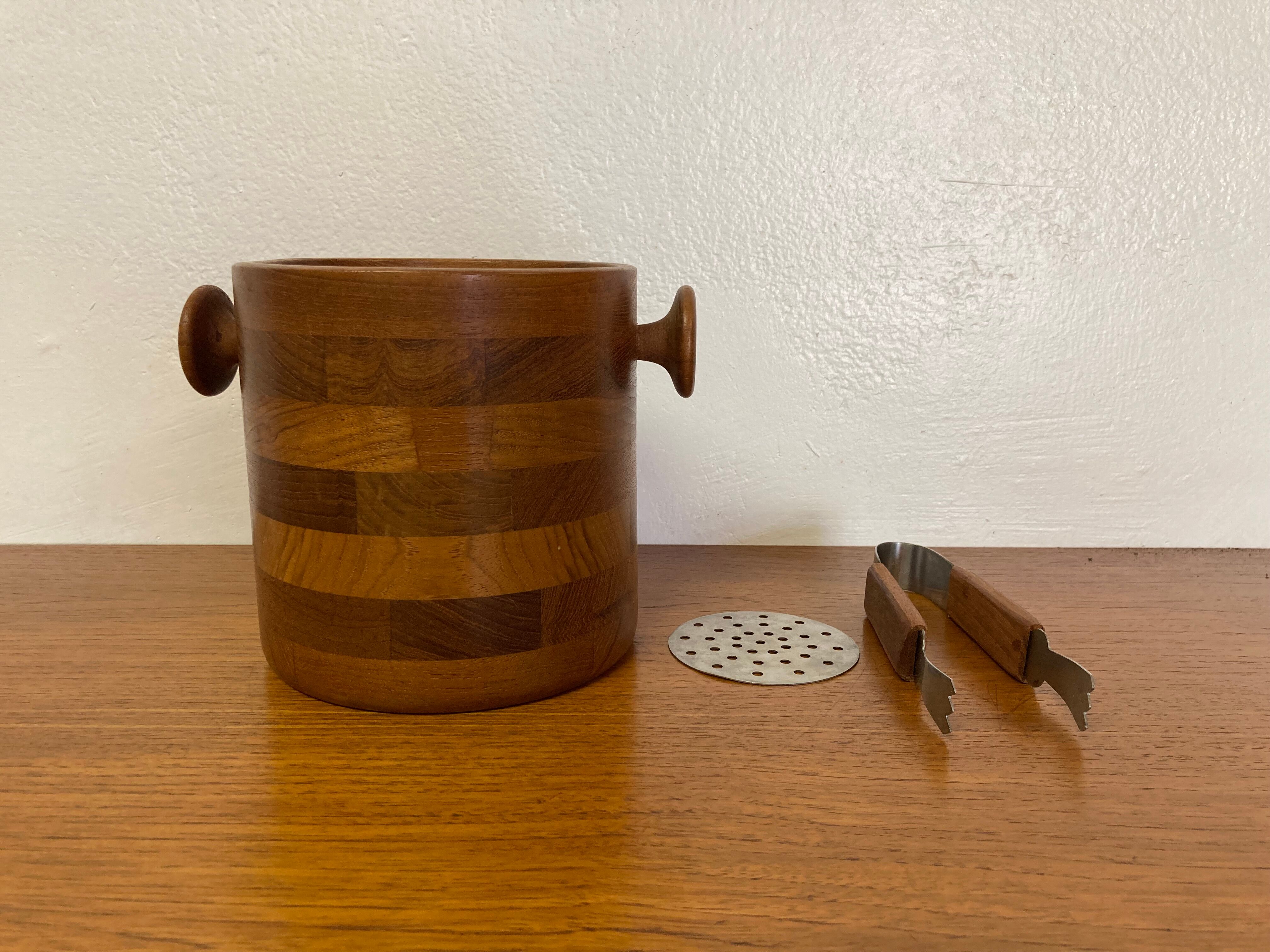 Bucket and accessories Stamp Scandinavian design 1950.