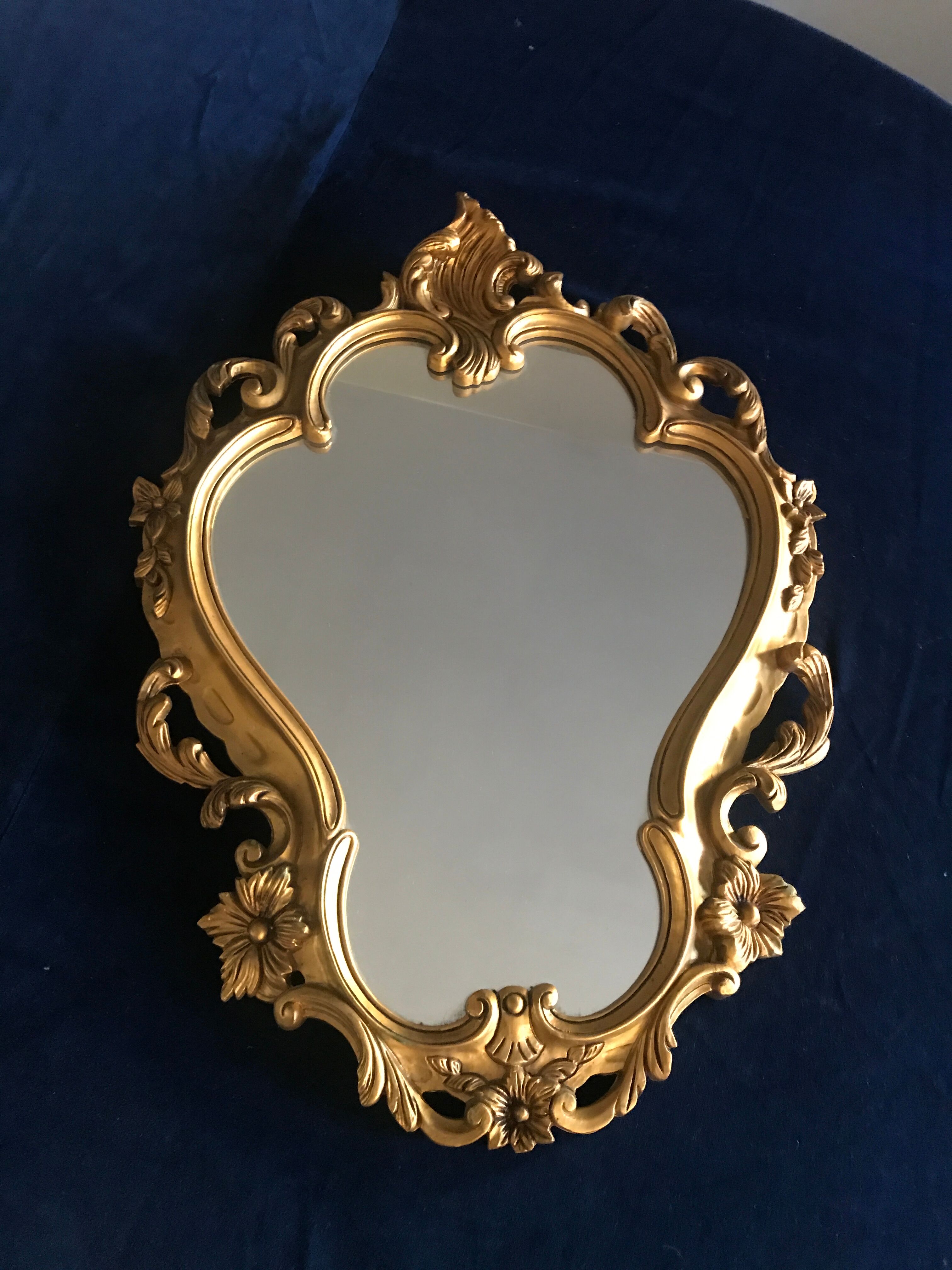 Golden resin mirror