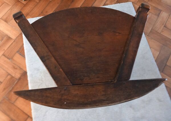 Grand berceau ancien en bois