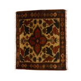 Tapis persan fait main n.167 65x59cm