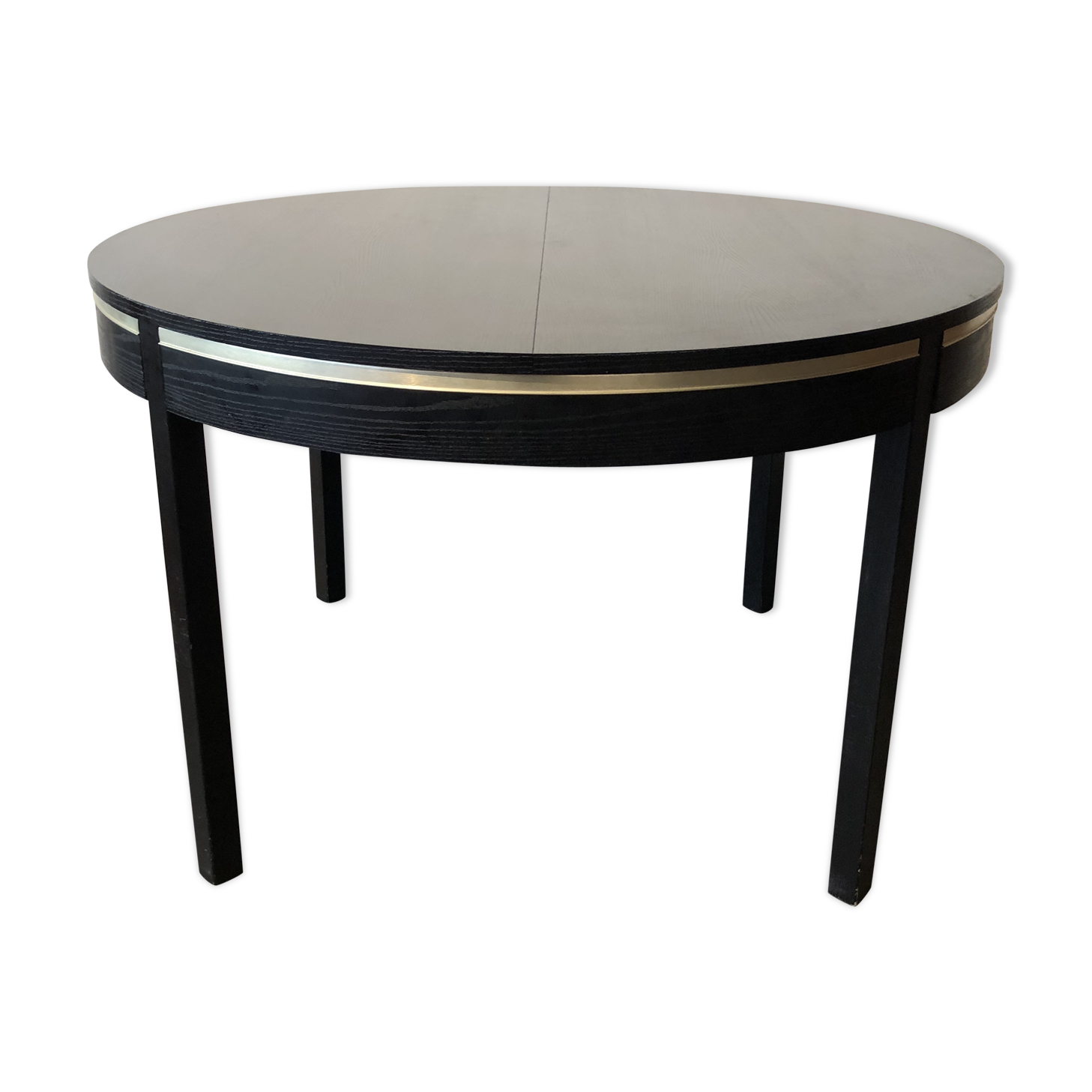 Round table blackened wood