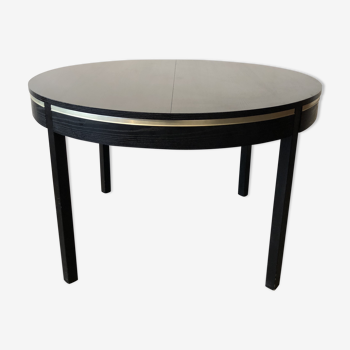 Round table blackened wood