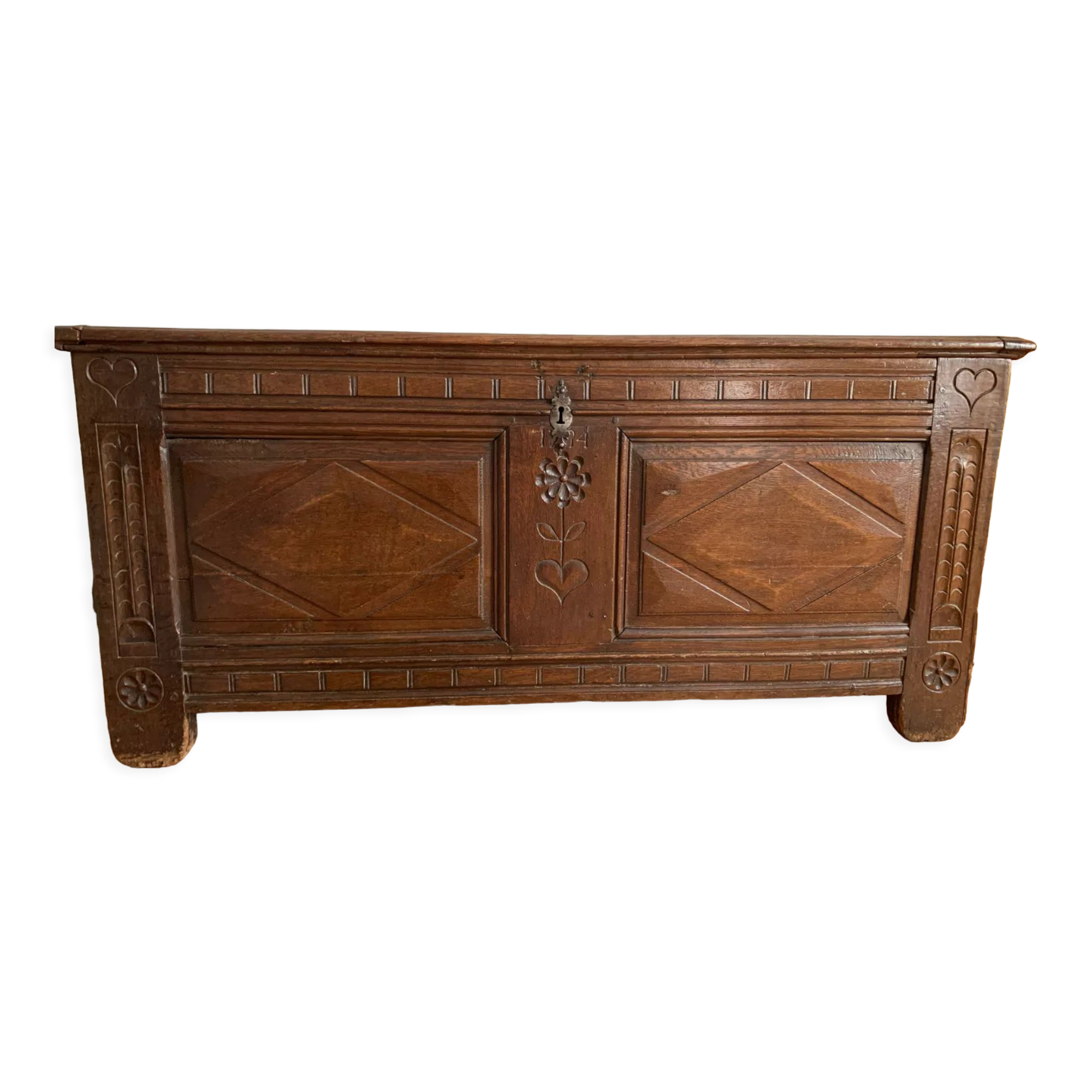 Chest trunk wood