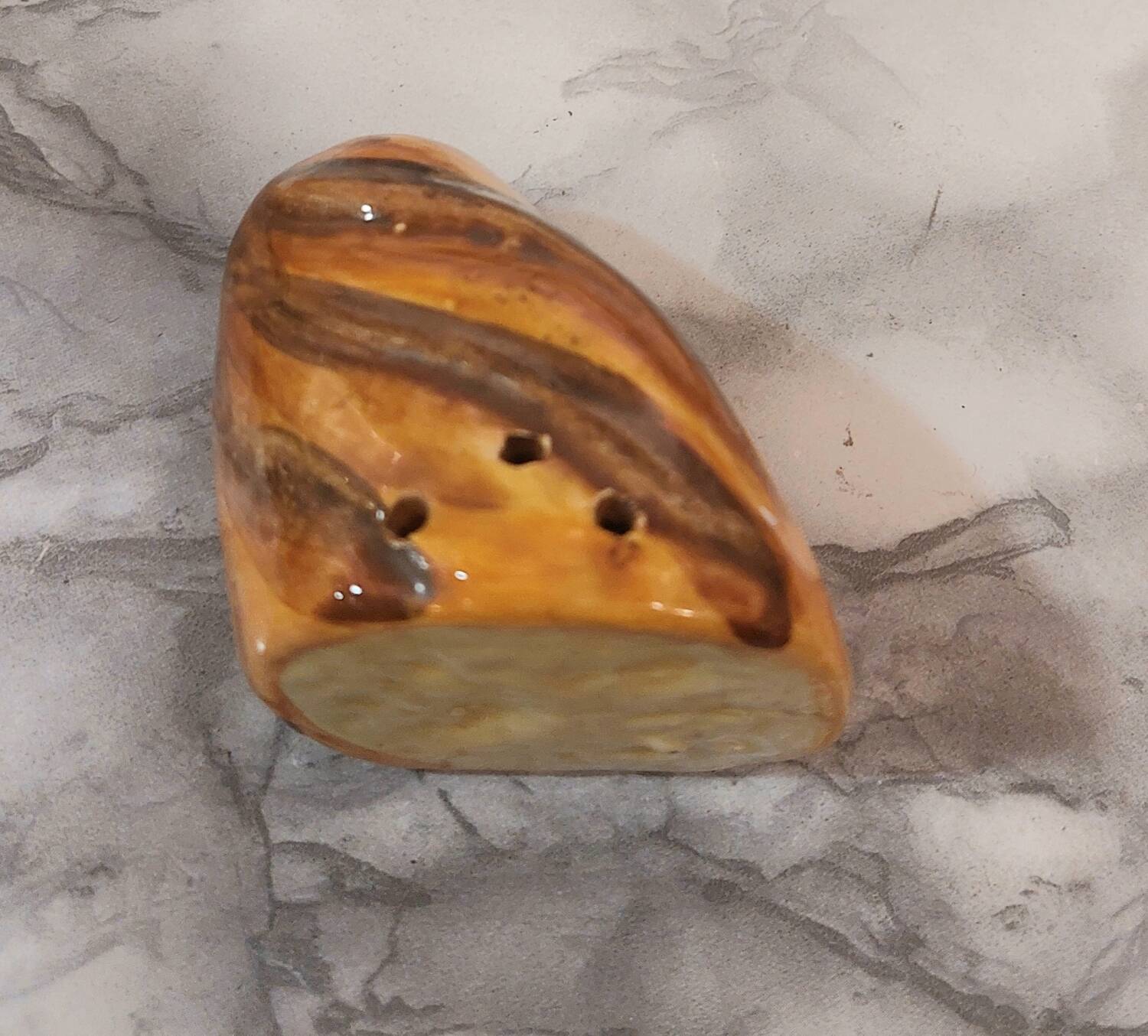 Slop pot in slipware