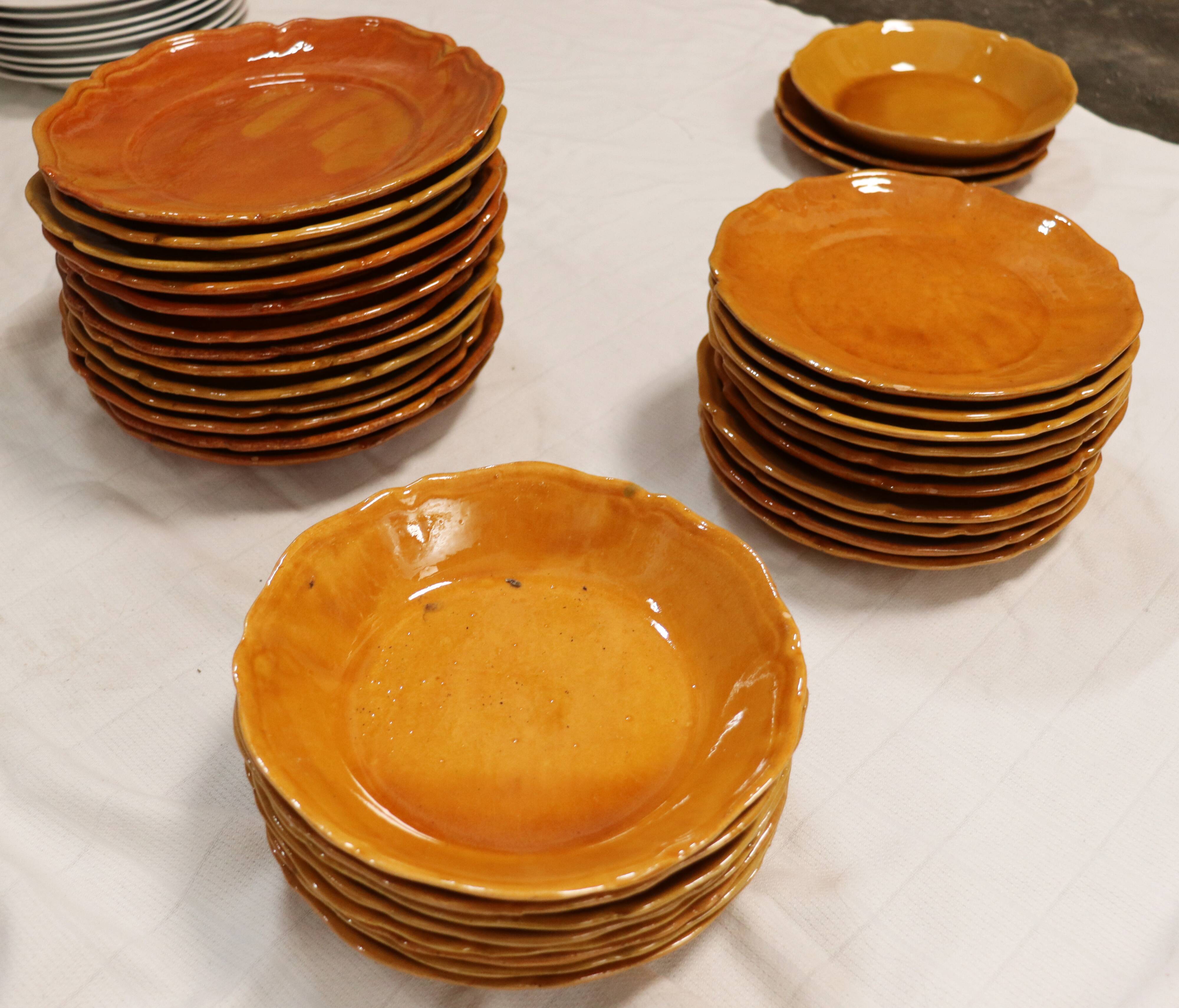 Lot assiettes provence Biot