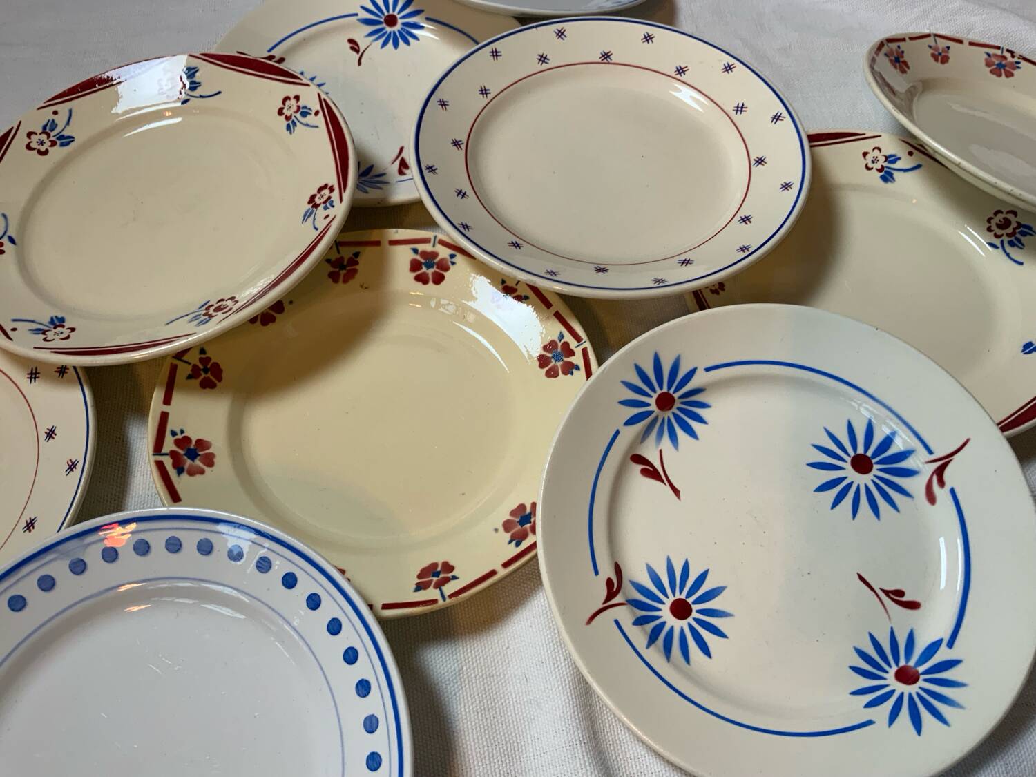 Mismatched plates Iron Earth