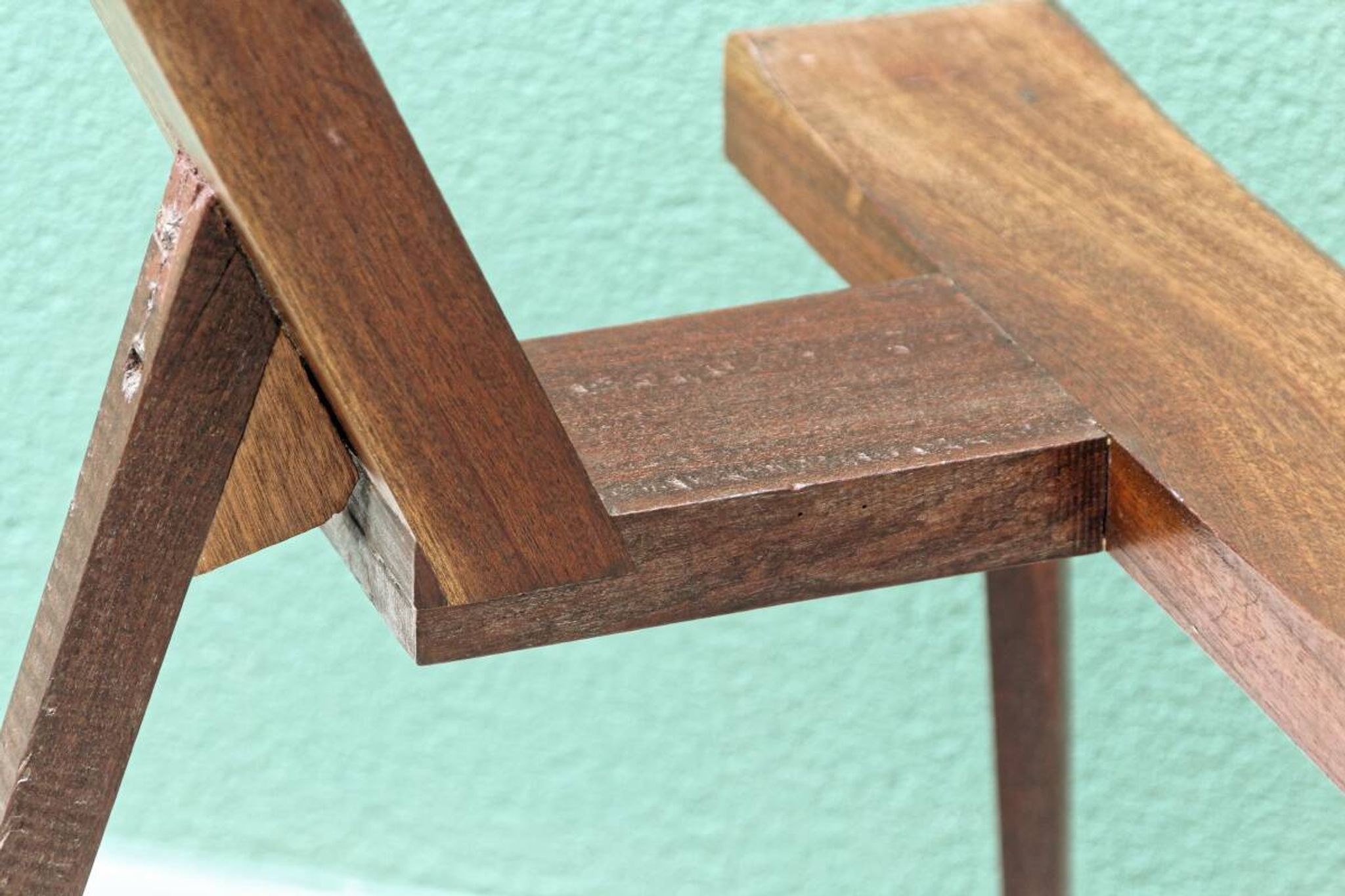 Modernist tripod chair